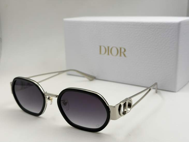 Picture of Dior Sunglasses _SKUfw80879536fw